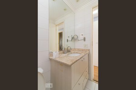 Apartamento à venda com 130m², 3 quartos e 2 vagasBanheiro