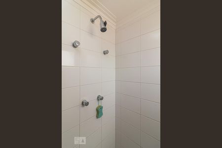 Apartamento à venda com 130m², 3 quartos e 2 vagasChuveiro