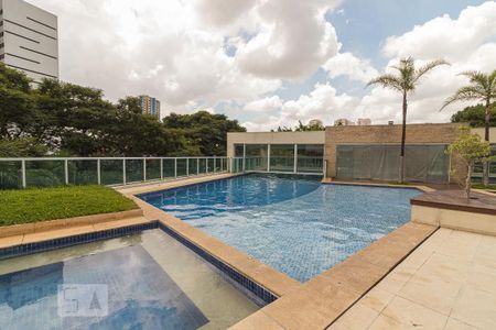 Apartamento à venda com 130m², 3 quartos e 2 vagasPiscina