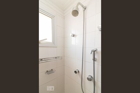 Apartamento à venda com 130m², 3 quartos e 2 vagasChuveiro