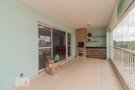 Apartamento à venda com 130m², 3 quartos e 2 vagasVaranda