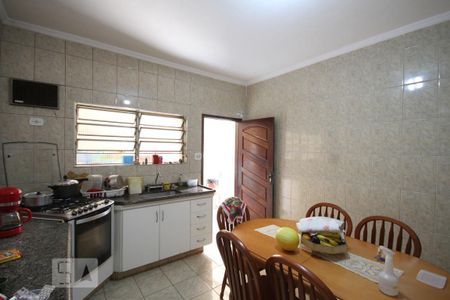 Casa à venda com 157m², 3 quartos e 5 vagasCozinha Casa 1