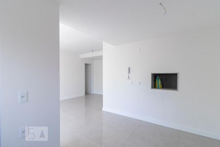 Apartamento à venda com 82m², 2 quartos e 2 vagasCozinha