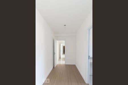 Apartamento à venda com 82m², 2 quartos e 2 vagasQuarto 2 - Suíte