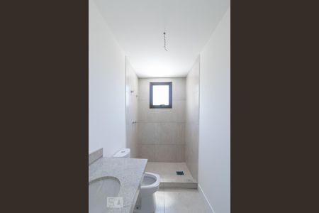 Apartamento à venda com 82m², 2 quartos e 2 vagasBanheiro da Suíte 2