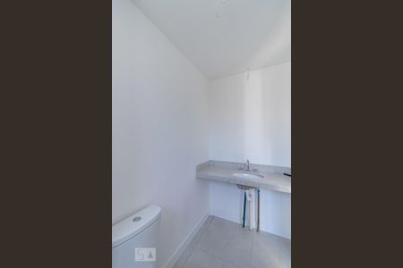 Apartamento à venda com 82m², 2 quartos e 2 vagasBanheiro da Suíte 1