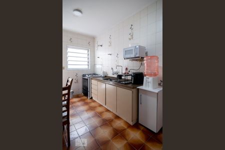 Casa à venda com 159m², 3 quartos e 2 vagasCozinha