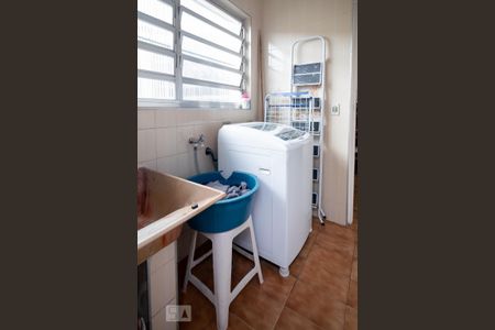 Casa à venda com 159m², 3 quartos e 2 vagasÁrea de Serviço