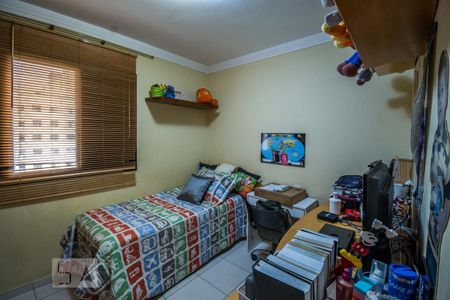 Apartamento à venda com 80m², 3 quartos e 2 vagasQuarto