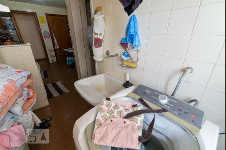 Apartamento à venda com 76m², 2 quartos e 1 vagaÁrea de Serviço