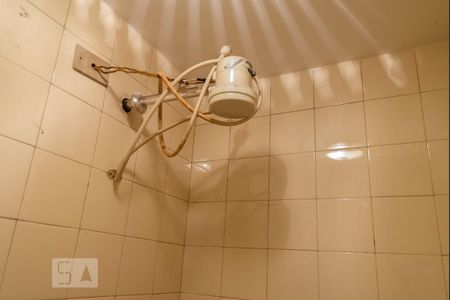 Apartamento à venda com 76m², 2 quartos e 1 vagaBanheiro de Serviço