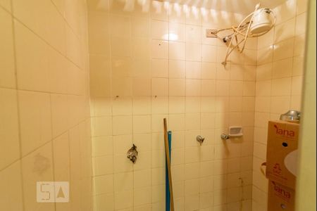 Apartamento à venda com 76m², 2 quartos e 1 vagaBanheiro de Serviço