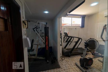 Apartamento à venda com 76m², 2 quartos e 1 vagaÁrea comum - Academia