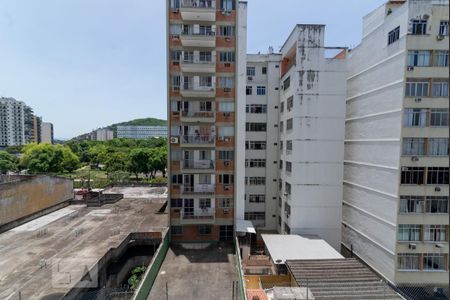 Apartamento à venda com 76m², 2 quartos e 1 vagaVista da Suíte