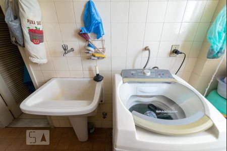 Apartamento à venda com 76m², 2 quartos e 1 vagaÁrea de Serviço