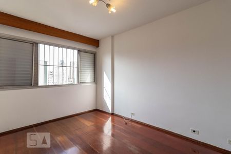 Apartamento para alugar com 90m², 2 quartos e 1 vaga Apartamento para alugar com 90m², 2 quartos e 1 vagaQuarto 2