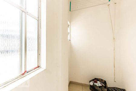 Apartamento à venda com 74m², 2 quartos e sem vaga Apartamento à venda com 74m², 2 quartos e sem vagaÁrea de serviço