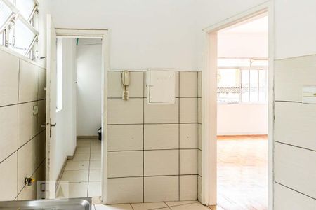 Apartamento à venda com 74m², 2 quartos e sem vaga Apartamento à venda com 74m², 2 quartos e sem vagaCozinha