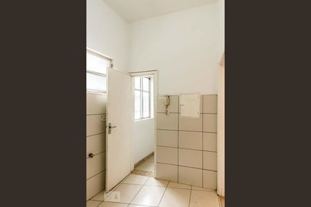 Apartamento à venda com 74m², 2 quartos e sem vaga Apartamento à venda com 74m², 2 quartos e sem vagaCozinha