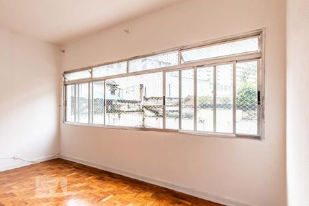 Apartamento à venda com 74m², 2 quartos e sem vaga Apartamento à venda com 74m², 2 quartos e sem vagaSala