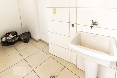 Apartamento à venda com 74m², 2 quartos e sem vaga Apartamento à venda com 74m², 2 quartos e sem vagaÁrea de serviço
