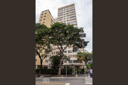 Apartamento à venda com 74m², 2 quartos e sem vagaFachada