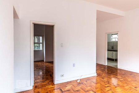 Apartamento à venda com 74m², 2 quartos e sem vaga Apartamento à venda com 74m², 2 quartos e sem vagaSala