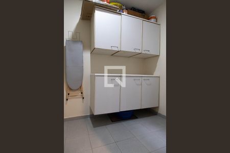Apartamento para alugar com 185m², 3 quartos e 2 vagasÁrea de Serviço