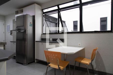 Apartamento para alugar com 185m², 3 quartos e 2 vagasCozinha