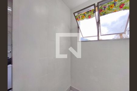 Apartamento à venda com 85m², 2 quartos e 1 vaga Apartamento à venda com 85m², 2 quartos e 1 vagaQuarto de Serviço