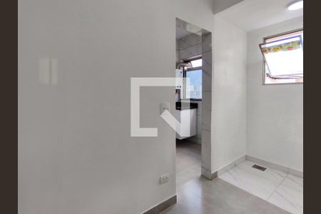 Apartamento à venda com 85m², 2 quartos e 1 vaga Apartamento à venda com 85m², 2 quartos e 1 vagaQuarto de Serviço