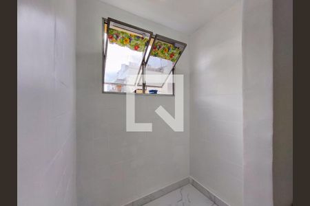 Apartamento à venda com 85m², 2 quartos e 1 vaga Apartamento à venda com 85m², 2 quartos e 1 vagaQuarto de Serviço