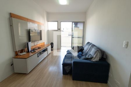 Apartamento à venda com 85m², 2 quartos e 1 vaga Apartamento à venda com 85m², 2 quartos e 1 vagaSala