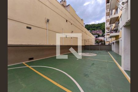 Apartamento à venda com 85m², 2 quartos e 1 vaga Apartamento à venda com 85m², 2 quartos e 1 vagaQuadra Esportiva