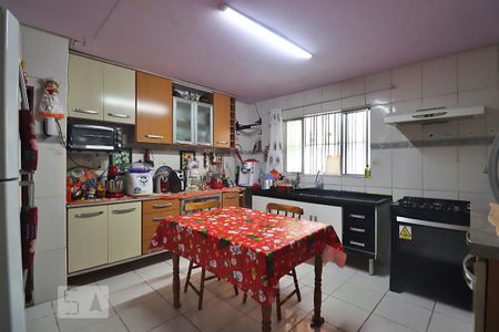 Casa à venda com 147m², 3 quartos e 2 vagasCozinha