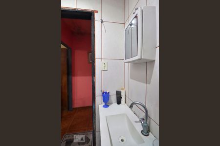 Casa à venda com 147m², 3 quartos e 2 vagasBanheiro 1