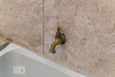 Casa para alugar com 80m², 2 quartos e 1 vagaÁrea de serviço - Torneira