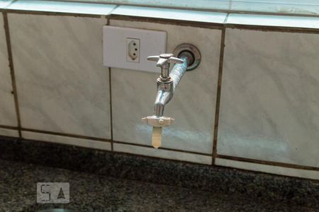 Casa para alugar com 80m², 2 quartos e 1 vagaCozinha - Torneira