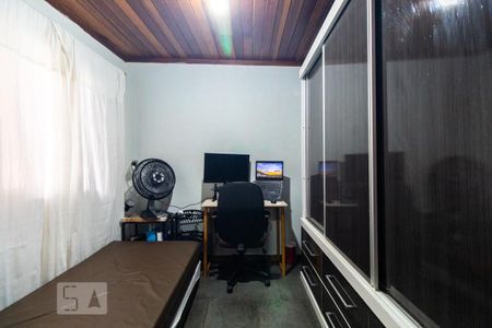 Casa à venda com 202m², 2 quartos e 3 vagasQuarto de serviço