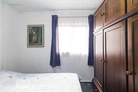 Casa à venda com 202m², 2 quartos e 3 vagasQuarto - casa de cima