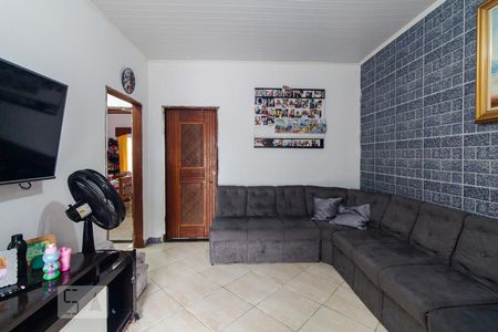 Sala de casa à venda com 3 quartos, 250m² em Jardim Iva, São Paulo