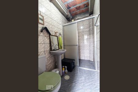 Casa à venda com 202m², 2 quartos e 3 vagasBanheiro de serviço