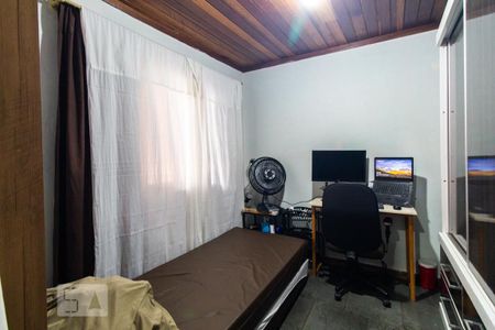 Casa à venda com 202m², 2 quartos e 3 vagasQuarto de serviço