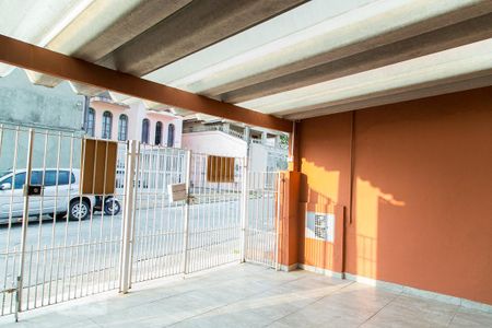 Área comum - Garagem de casa para alugar com 3 quartos, 200m² em Cidade Domitila, São Paulo