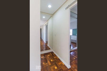 Apartamento à venda com 230m², 4 quartos e 1 vagaSuite