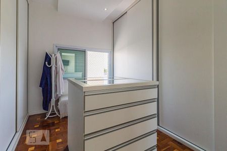 Apartamento à venda com 230m², 4 quartos e 1 vagaCloset