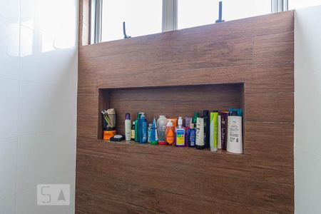 Apartamento à venda com 230m², 4 quartos e 1 vagaDetalhe do Banheiro da Suite