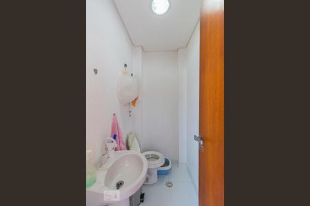 Apartamento à venda com 230m², 4 quartos e 1 vagaBanheiro de Serviço