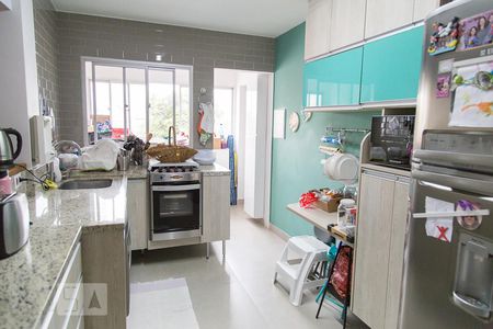 Apartamento à venda com 86m², 3 quartos e 2 vagasCozinha