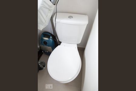 Apartamento à venda com 86m², 3 quartos e 2 vagasBanheiro de Serviço